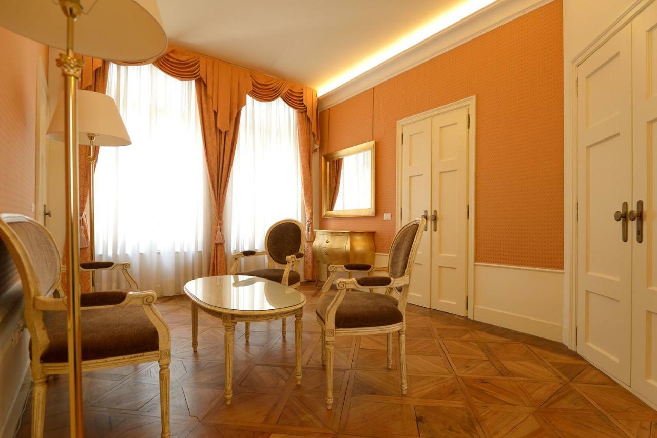 Corte Barozzi Apartahotel 2*